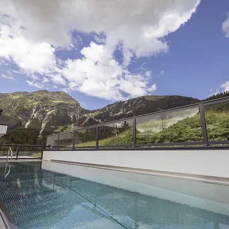 Bergresort Berwanger Hof By Alps 4*